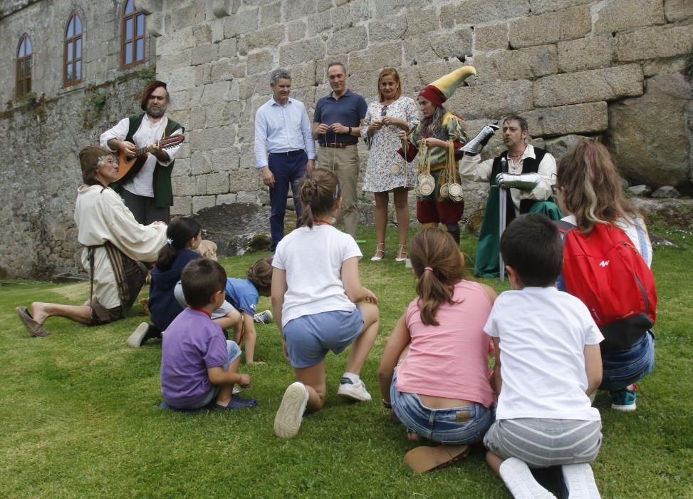 Así son las visitas teatralizadas en Soutomaior