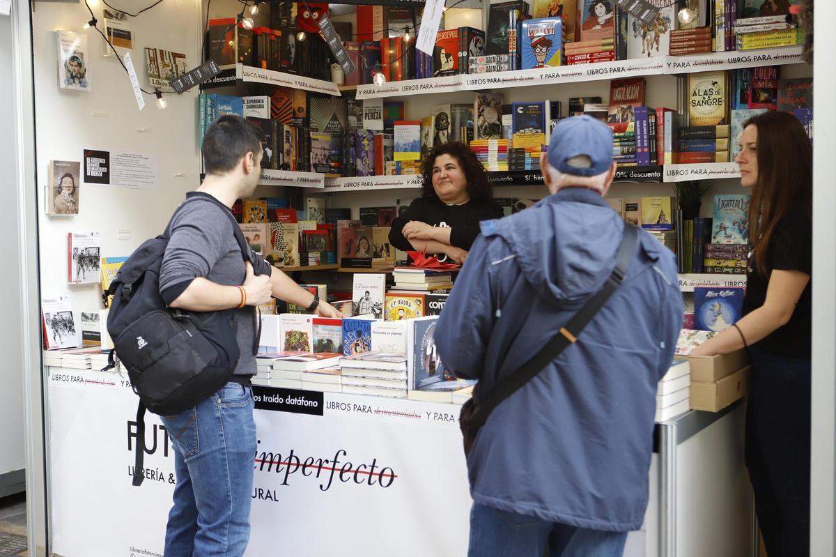 Una de las casetas de expositores durante la feria.