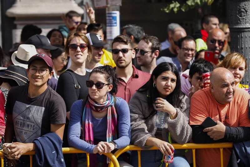 Búscate en la mascletà del 4 de marzo