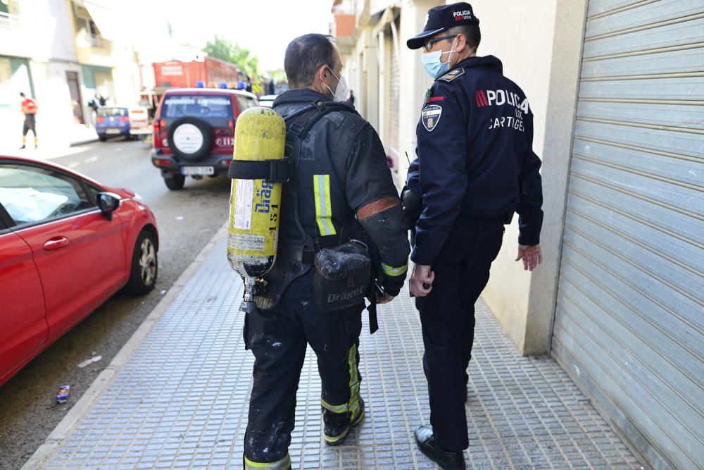 Incendio en la urbanización Meiterráneo de Cartagena