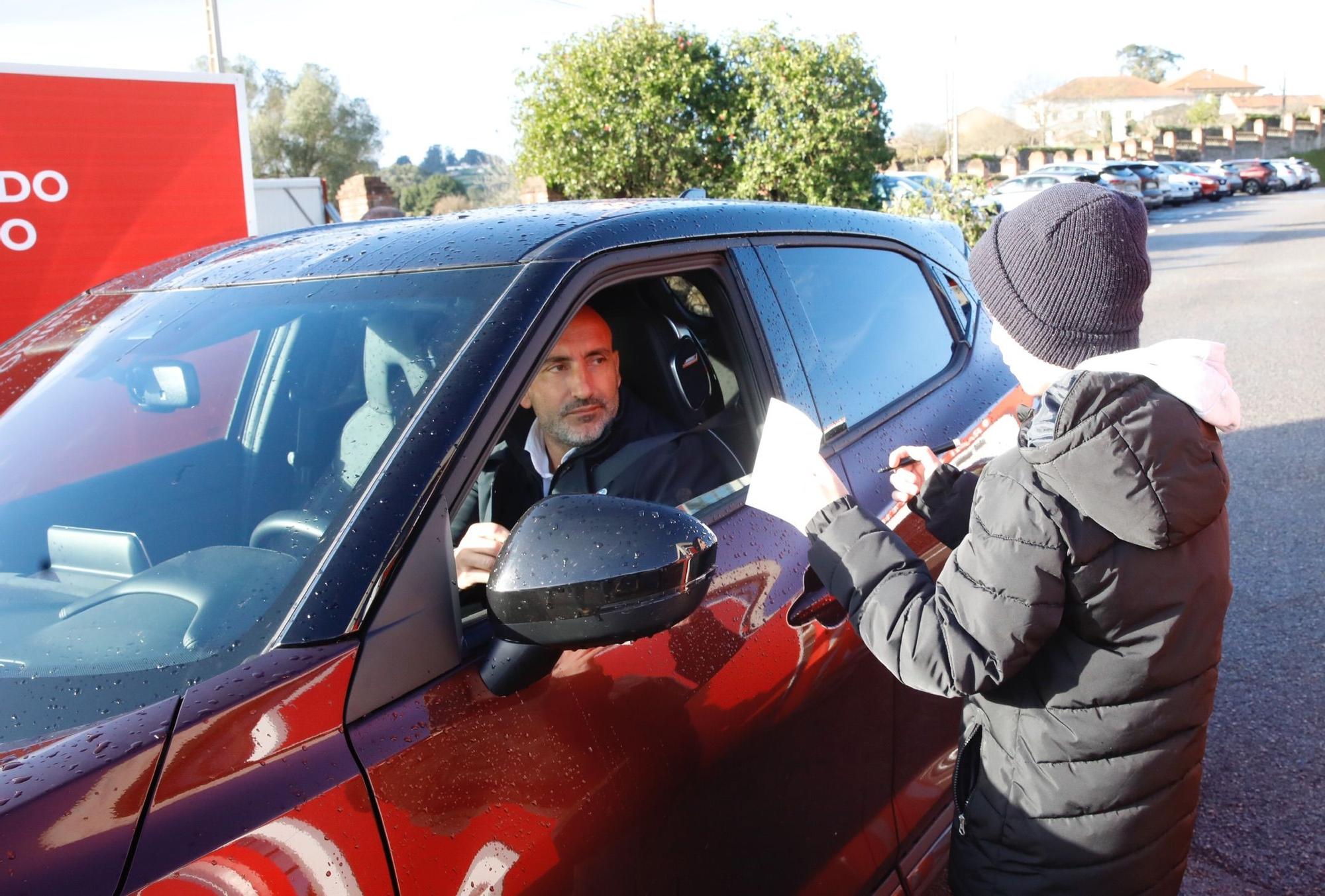 En imágenes: Abelardo deja Mareo tras su destitución como entrenador del Sporting