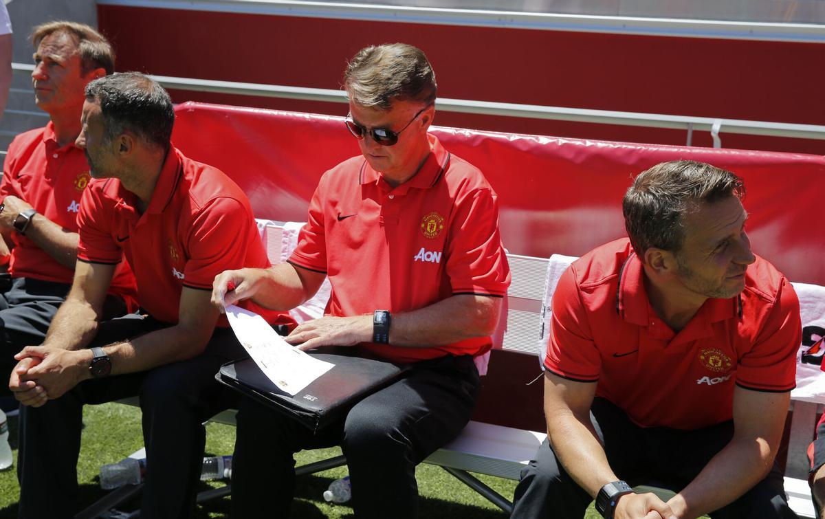 FC BARCELONA - MANCHESTER UNITED. GIRA FC BARCELONA SAN FRANCISCO. FOTO: Valenti Enrich. - louis van gaal -. manchester united. pretemporada - gira eeuu 2015/2016 - partidos - barça - manchester united. deportiva banquillo 2015/2016. levi's stadium