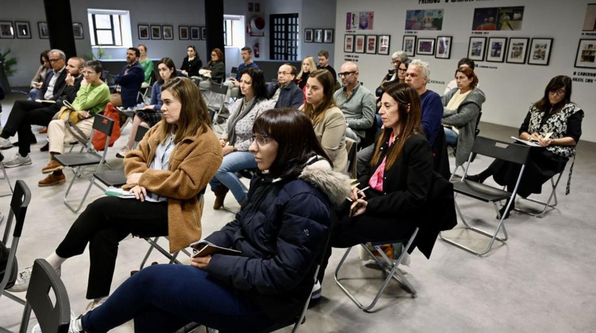 Asistentes al I Foro local da Axenda Urbana de Pontevedra.  | // R. V. 