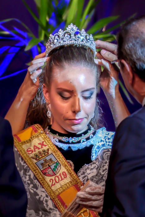 Cristina Beltrán, nueva reina de las Fiestas de Sax