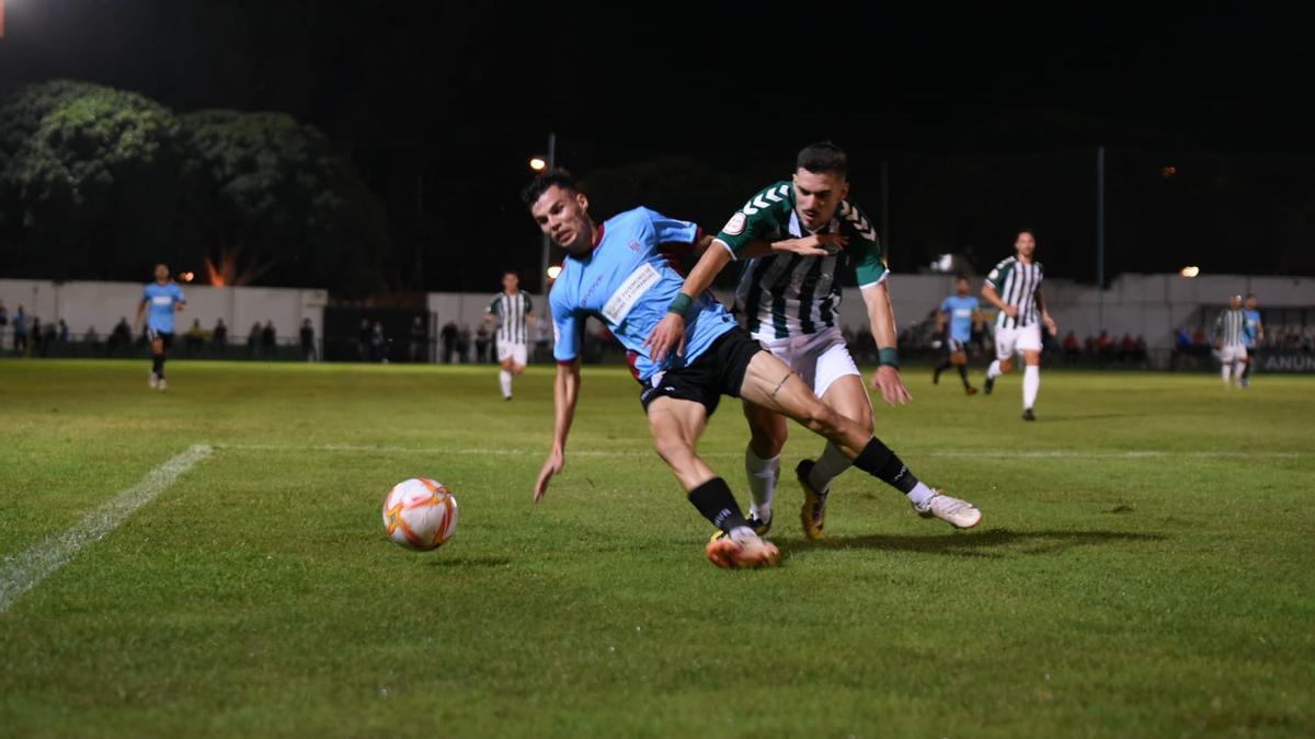 Las imágenes del Juventud de Torremolinos-Córdoba CF