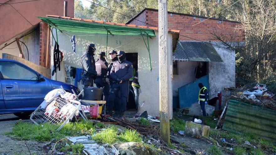 Operación Gepetto en el poblado chabolista de O Vao de Arriba en febrero de 2019.   | // GUSTAVO SANTOS