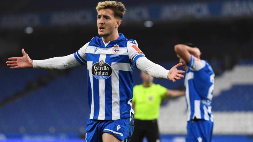 Galán, en un partido en Riazor.