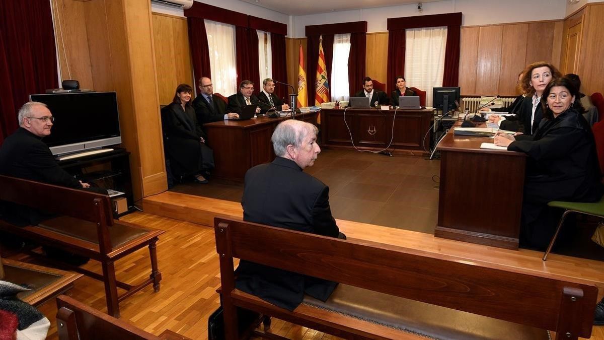 zentauroepp48173109 graf1739 barbastro huesca 16 05 2019 el obispo de barb190517190321