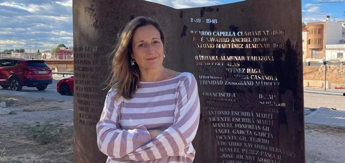 Julia Ruiz recibirá el Premio Bárbara Almenar Tarazona, cuyo nombre aparece en el memorial de represaliados.