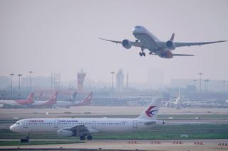 Un avión con 132 personas a bordo se estrella en el sur de China