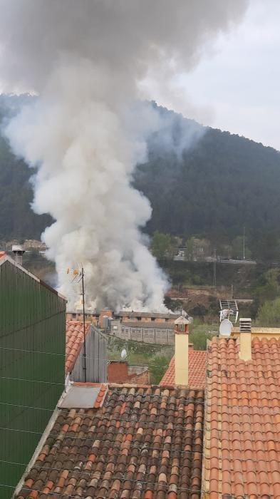 Incendi a una granja de Castellbell