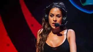 La narradora de LaLiga Alba Oliveros responde a las críticas: "Me siento muy querida cuando voy al estadio y me paran por la calle"