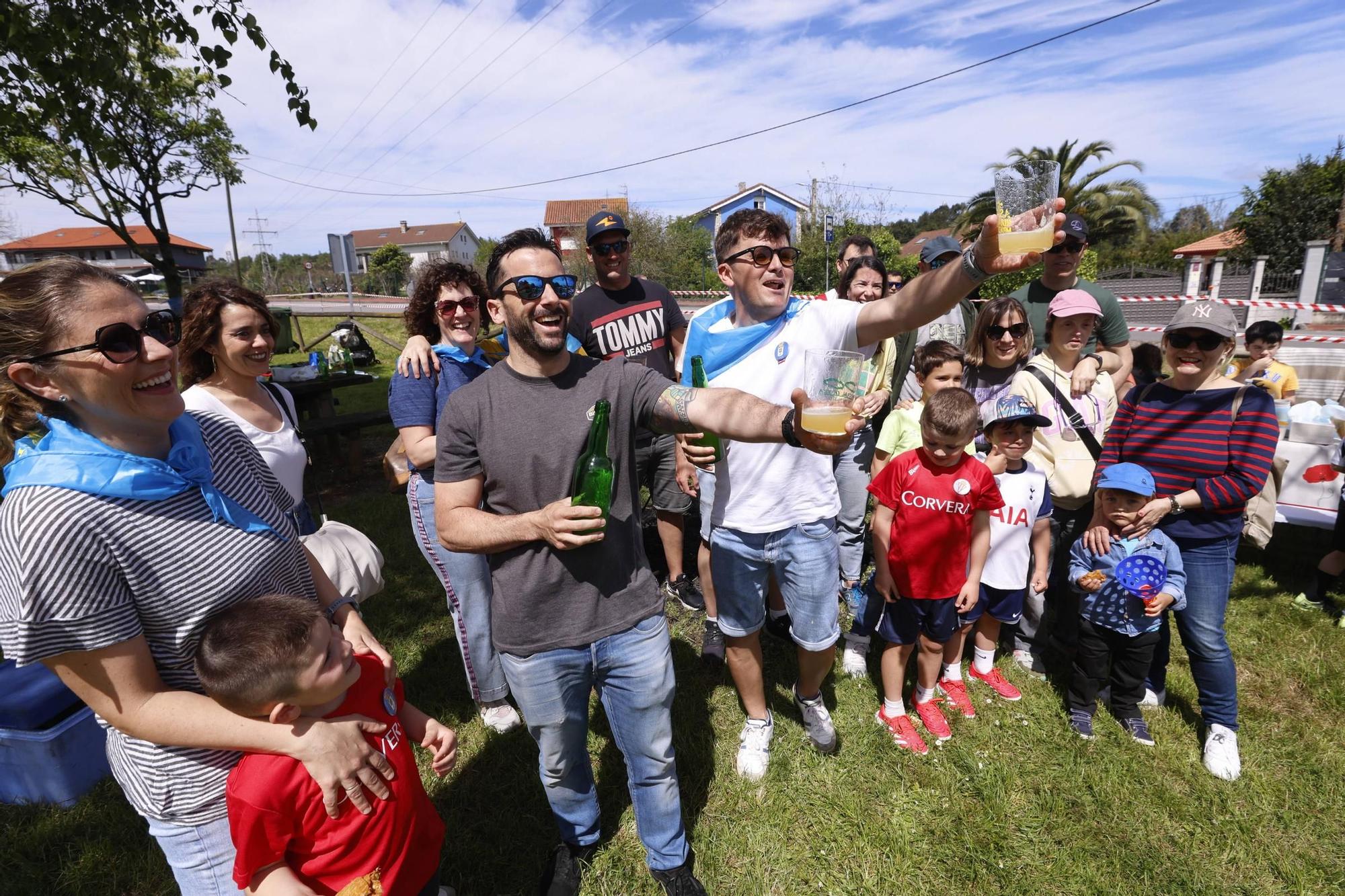 EN IMÁGENES: Así vive Corvera la Jira al Embalse de Trasona