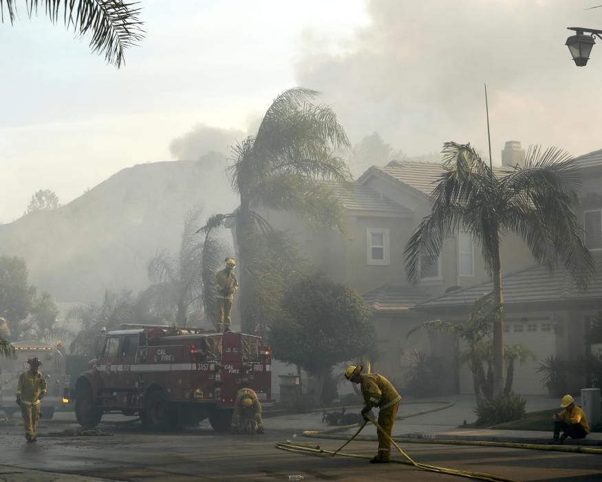 Varios incendios forestales dejan 10 muertos en California