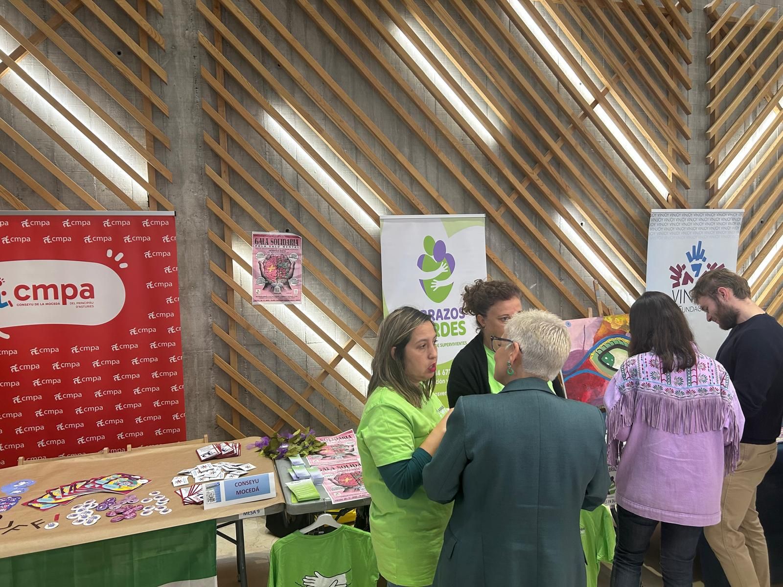 Celebración en Lugones de la Feria de Salud Mental de Asturias.