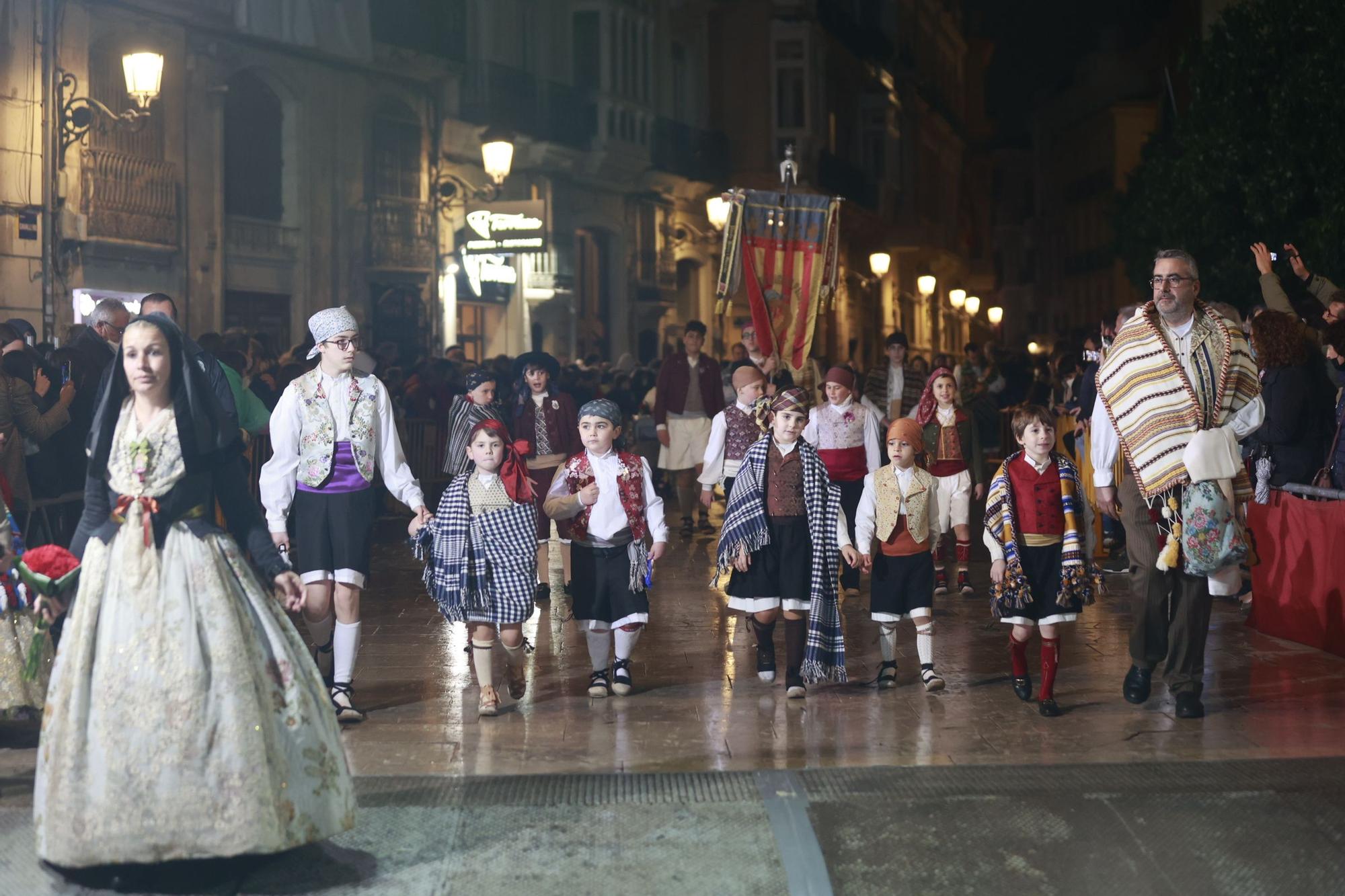 Búscate en la Ofrenda por la calle Quart (entre 22.00 y 23.00 horas)