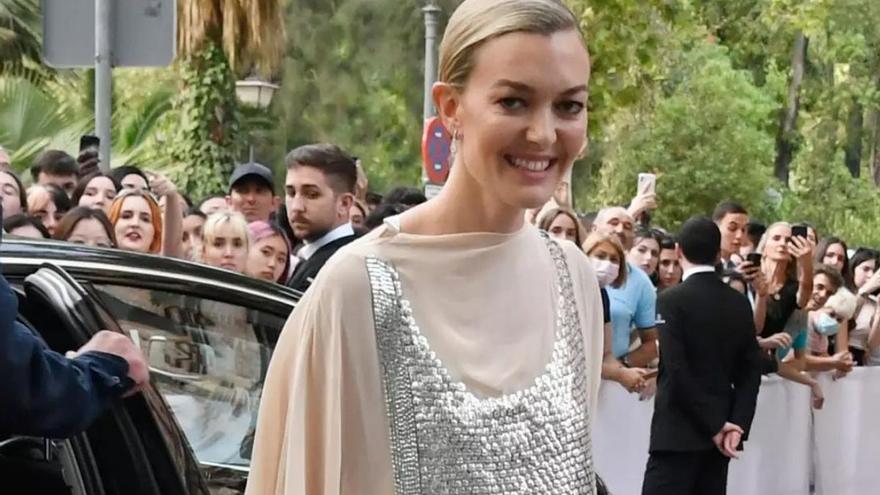 Marta Ortega acompaña a Rosalía en su exclusiva fiesta de cumpleaños en París: un evento repleto de celebridades