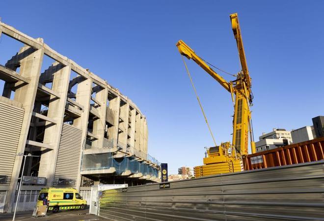 ¡El Camp Nou cambia de cara! Así están las obras en el Gol Sud