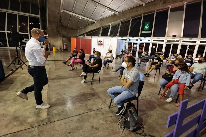 Reunión con las murgas adultas del Carnaval 2022