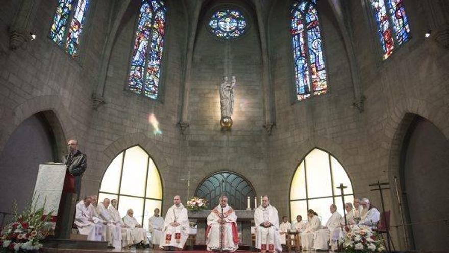 El pare abat de Montserrat, Josep M. Soler, va presidir la missa concelebrada de la Llum d&#039;enguany