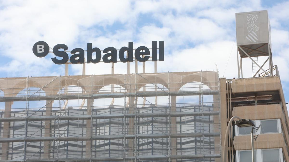 Barcelona Caja De Seguridad Banco Sabadell Paquetería Caja