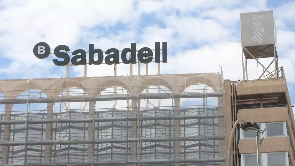 El Sabadell se pone "guapo" en plena opa