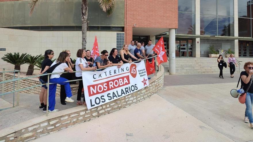 La UMH de Elche cierra &quot;de forma temporal&quot; la cafetería del edificio Altabix