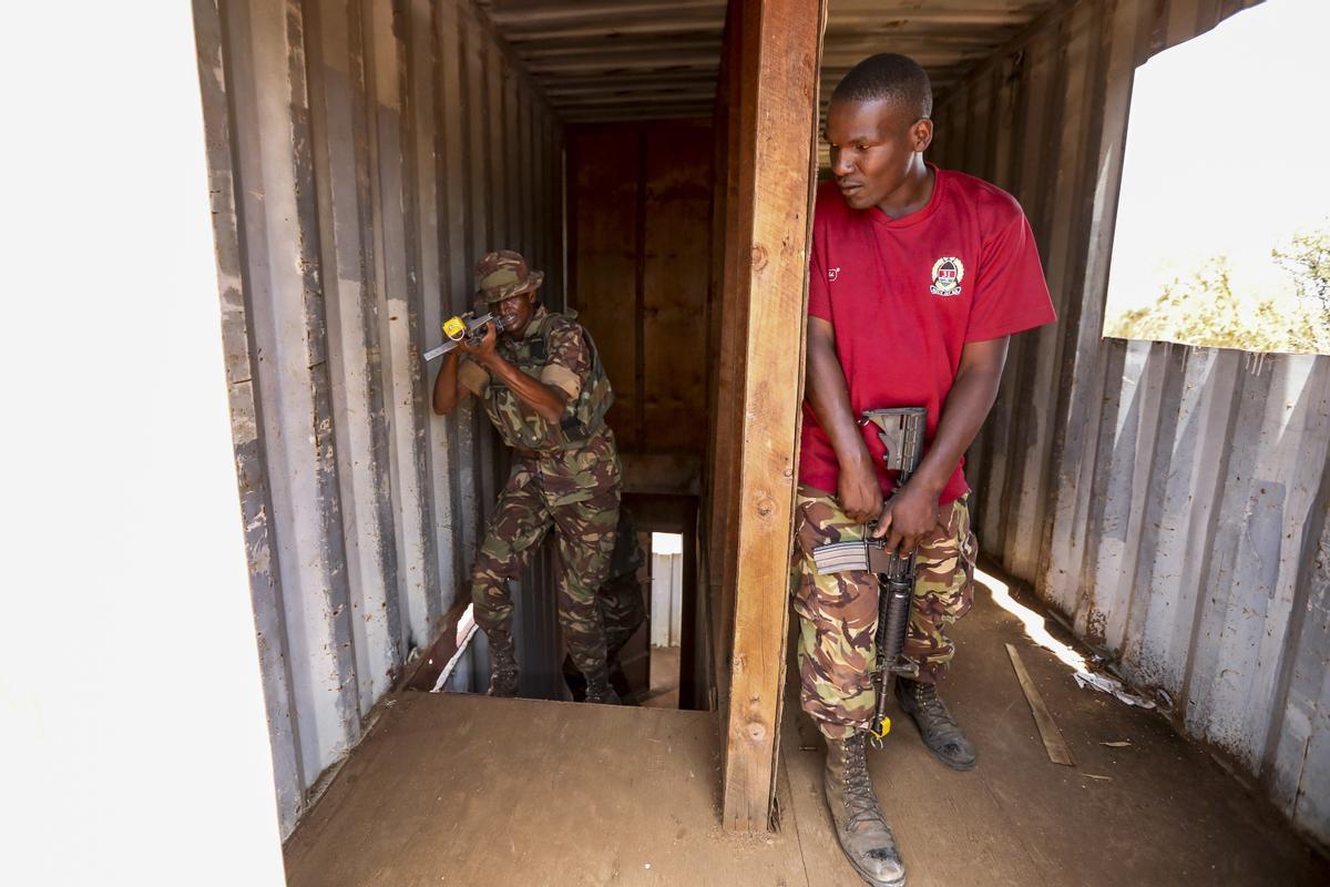 EEUU monta en la sabana de Kenia su mayor maniobra militar en África del Este