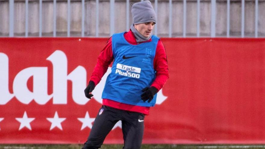 Griezmann, entrenando este lunes con el Atlético