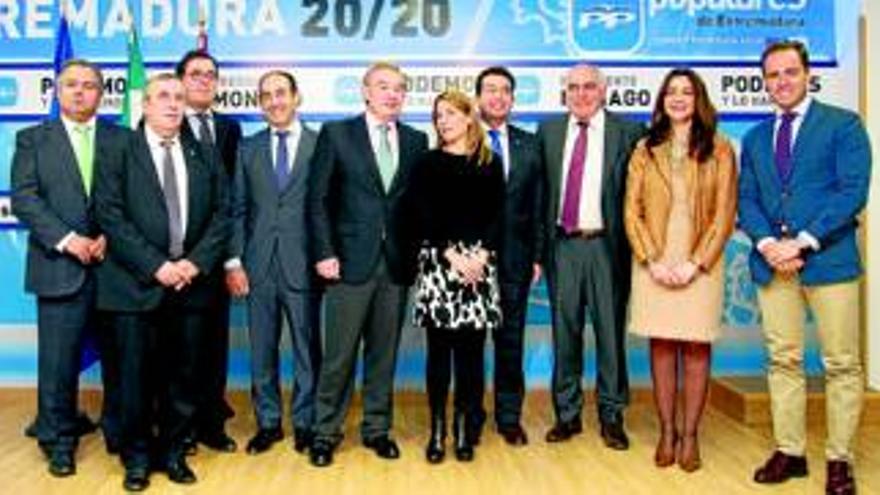 Extremadura refuerza su presencia en el Senado con un grupo del PP