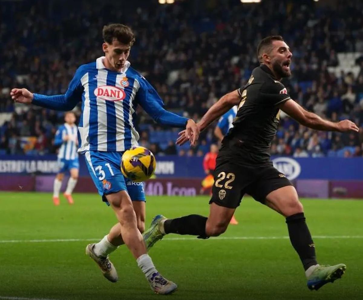 Roca, durante un partido con el Espanyol.