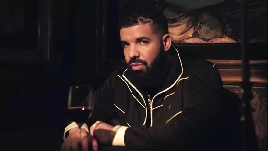 Es filtra un suposat vídeo sexual de Drake i el cantant li treu importància