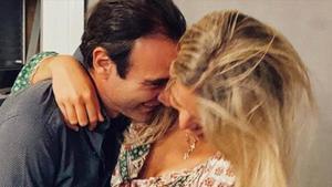 Enrique Ponce y su novia comparten la misma foto en Instagram.
