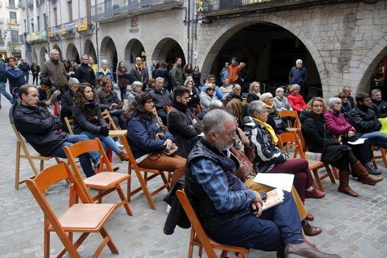 Xerrades, concerts i lectures de llibres i escrits dels presos a Girona dins els actes del Tsunami Democràtic