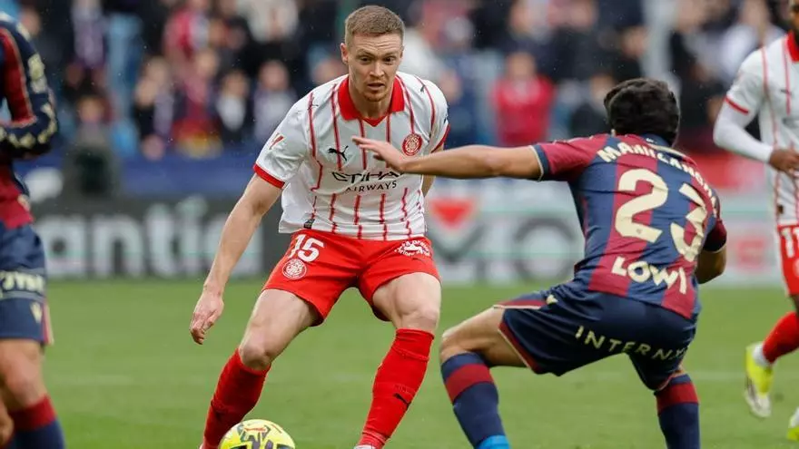 ¡El Girona rasca un punto en el tiempo de descuento contra el Levante!