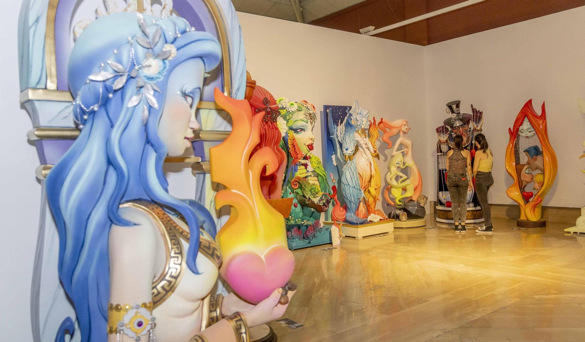 La exposición del Ninot, un homenaje a Pedro Luis Sirvent