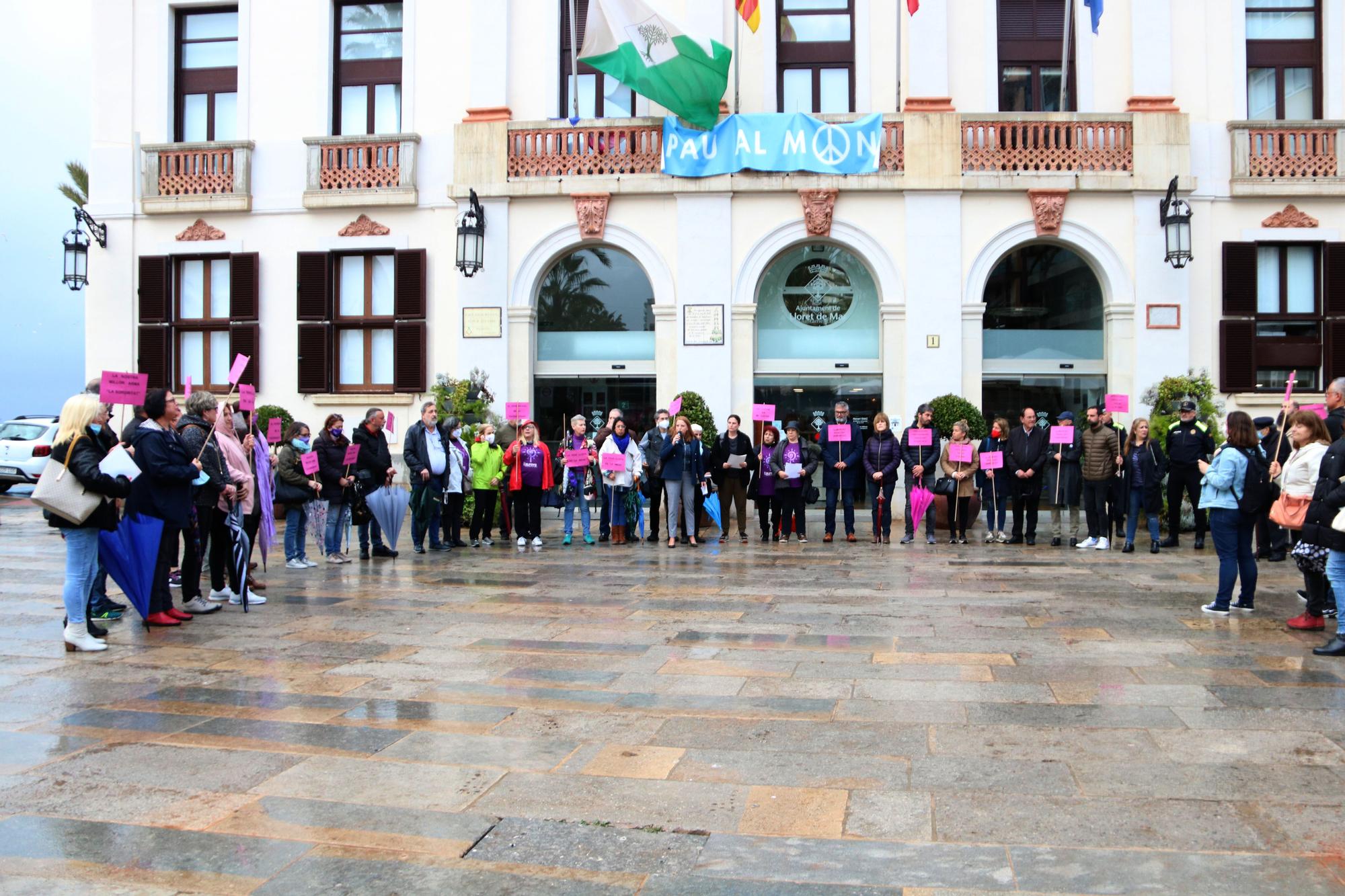 Minut de silenci a Lloret de Mar en rebuig al doble crim