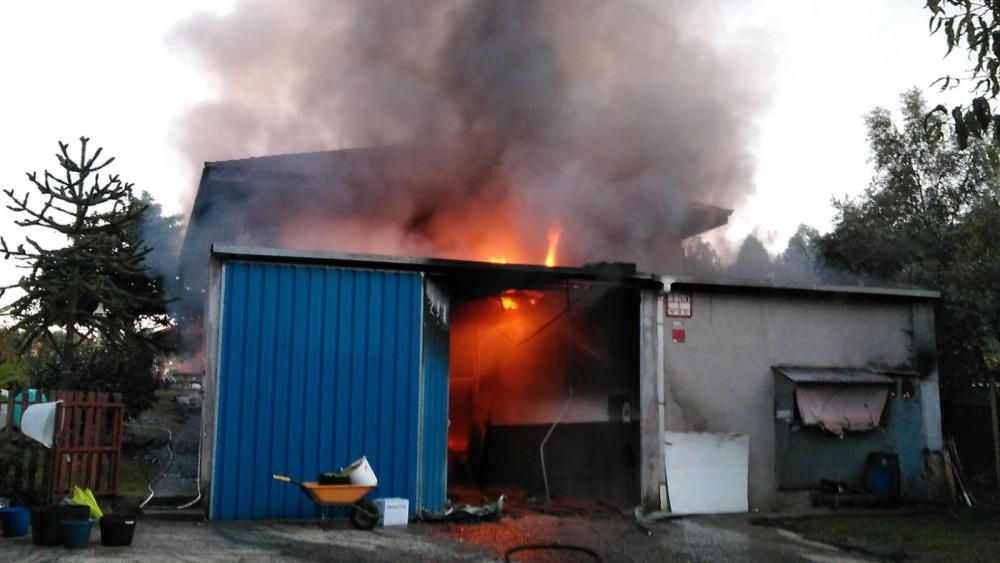 Arde una casa en A Estrada