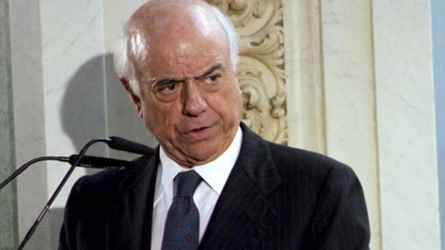 El presidente del BBVA cree que España debe pedir el rescate &quot;cuanto antes&quot;