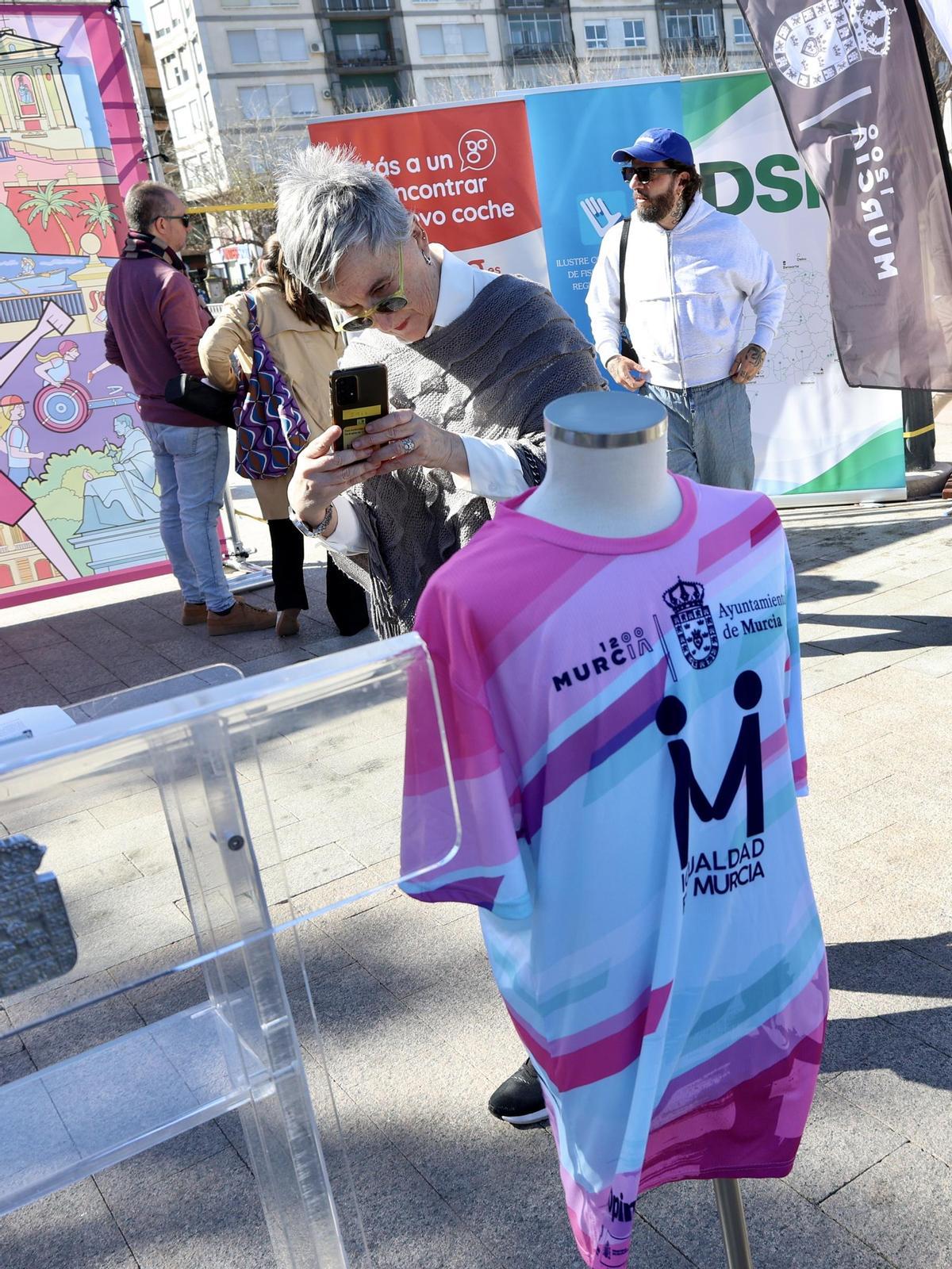 Todas las imágenes de la presentación de la Carrera de la Mujer Todas las imágenes de la presentación de la Carrera de la Mujer