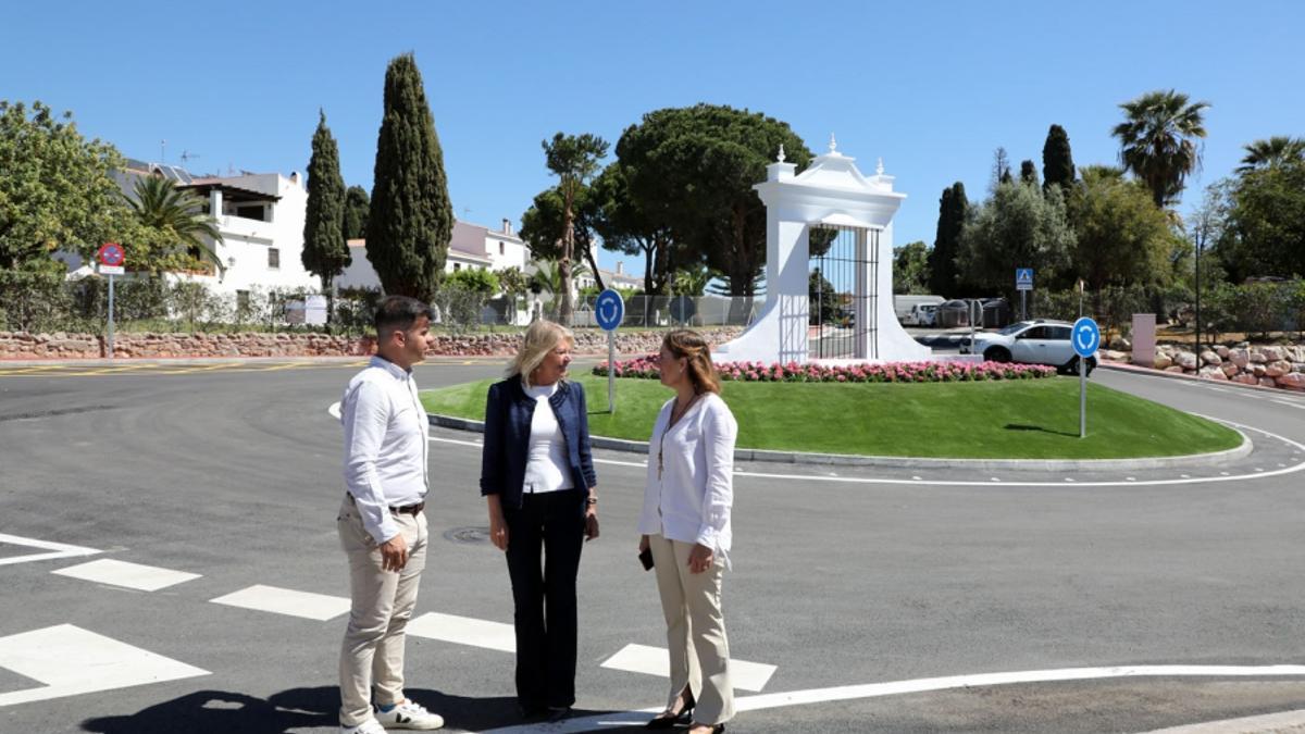 El Ayuntamiento de Marbella mejora la movilidad peatonal y la seguridad vial en la zona de El Mirador, al norte del casco urbano