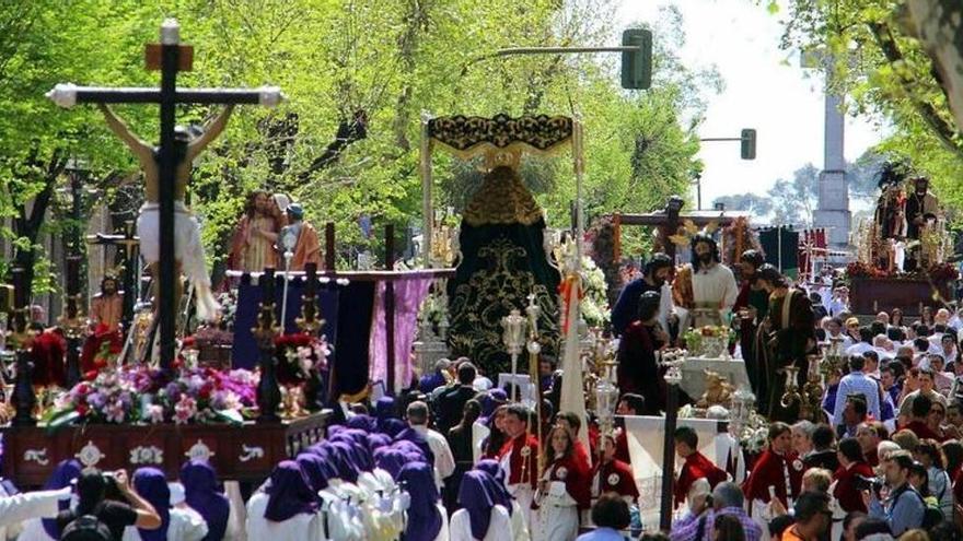 Cáceres tendrá una procesión magna de Vírgenes con motivo del centenario de la Montaña