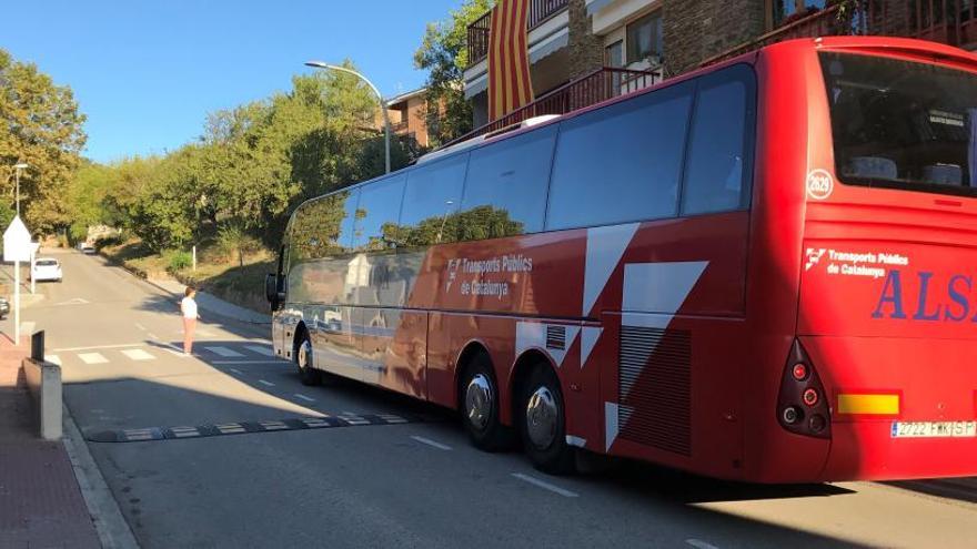 Quinze alumnes de Solsona utilitzen un bus interurbà per anar a escola