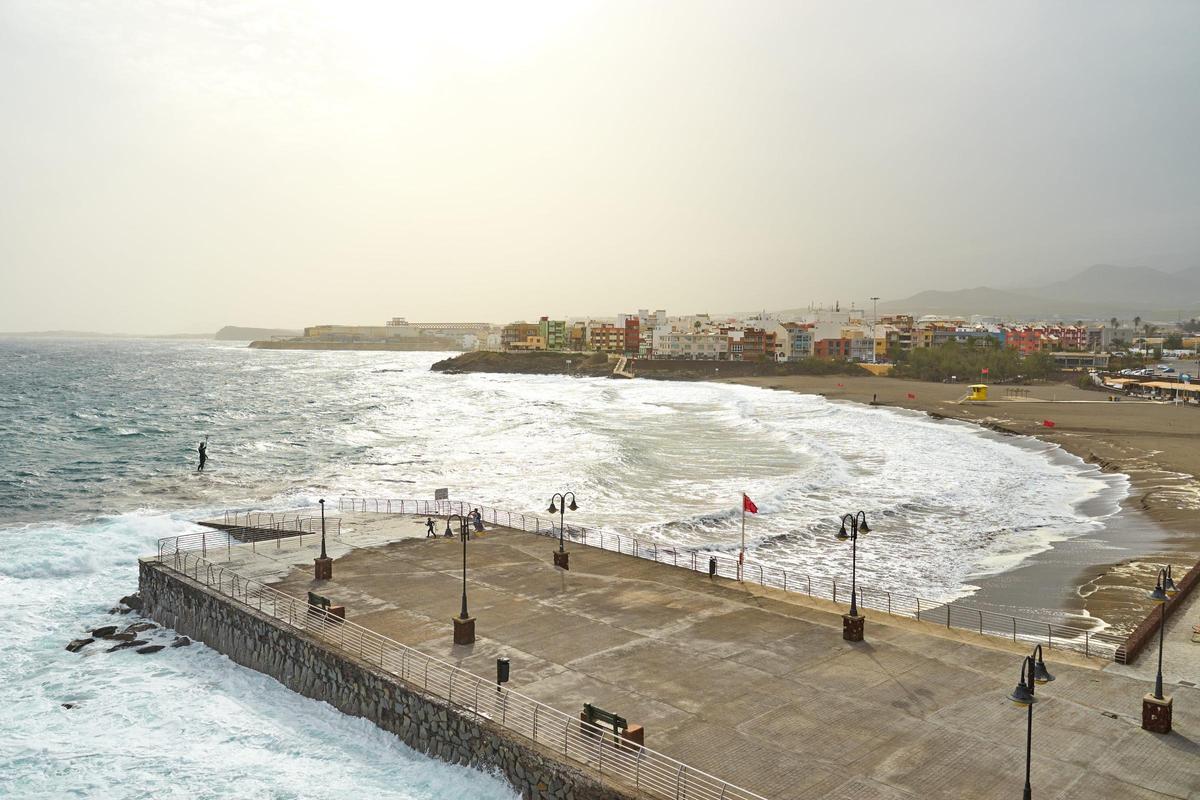La playa de Melenara en Gran Canaria.