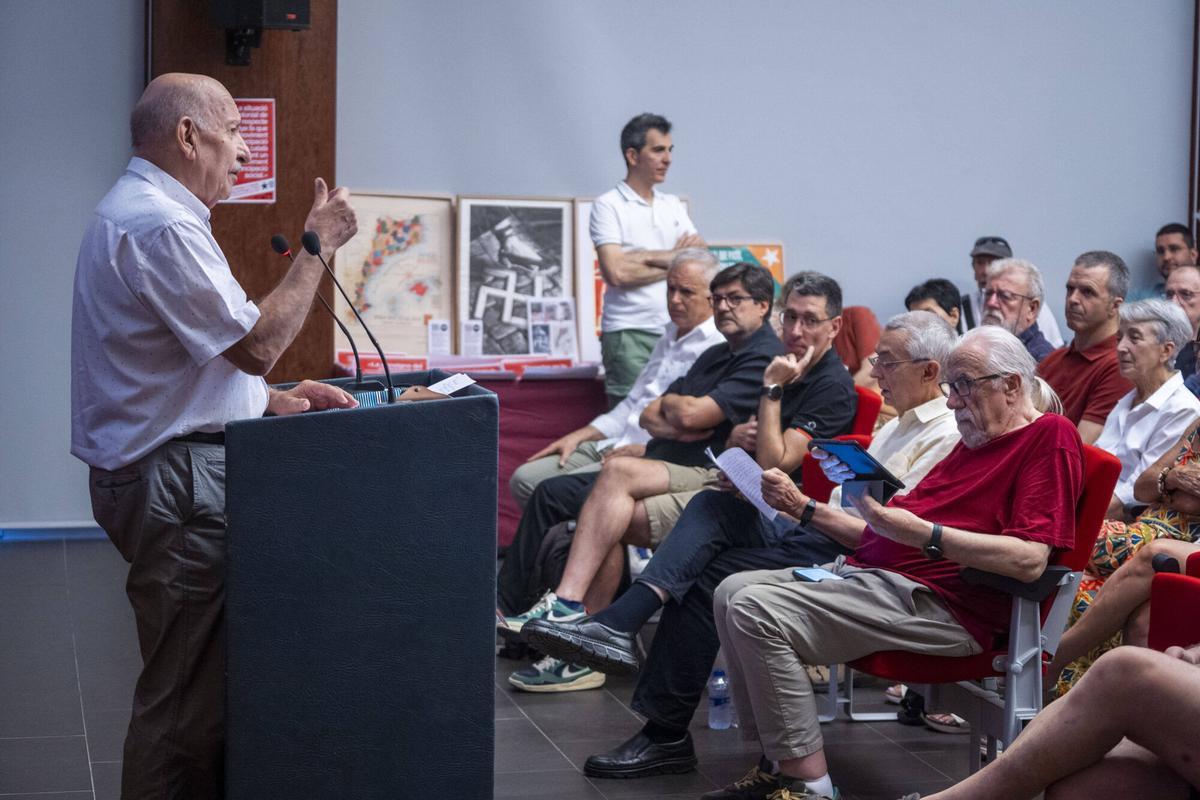 Així va ser l'acte en homenatge al mossèn Armengou