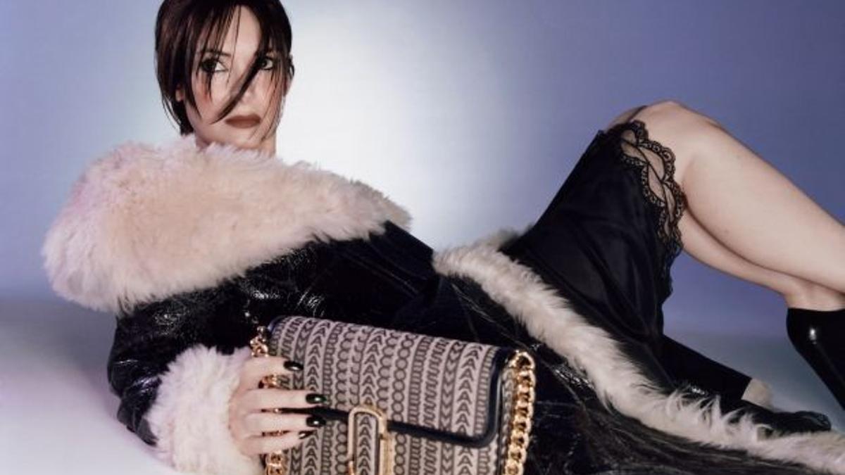 Winona Ryder posa de nuevo para Marc Jacobs.