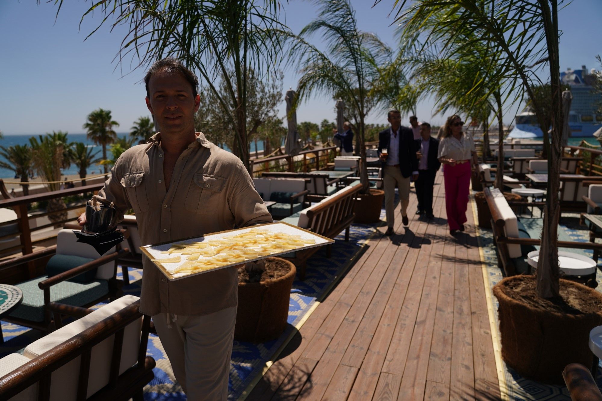 Así es el nuevo restaurante de Trocadero en la antigua Casa de Botes del Puerto de Málaga