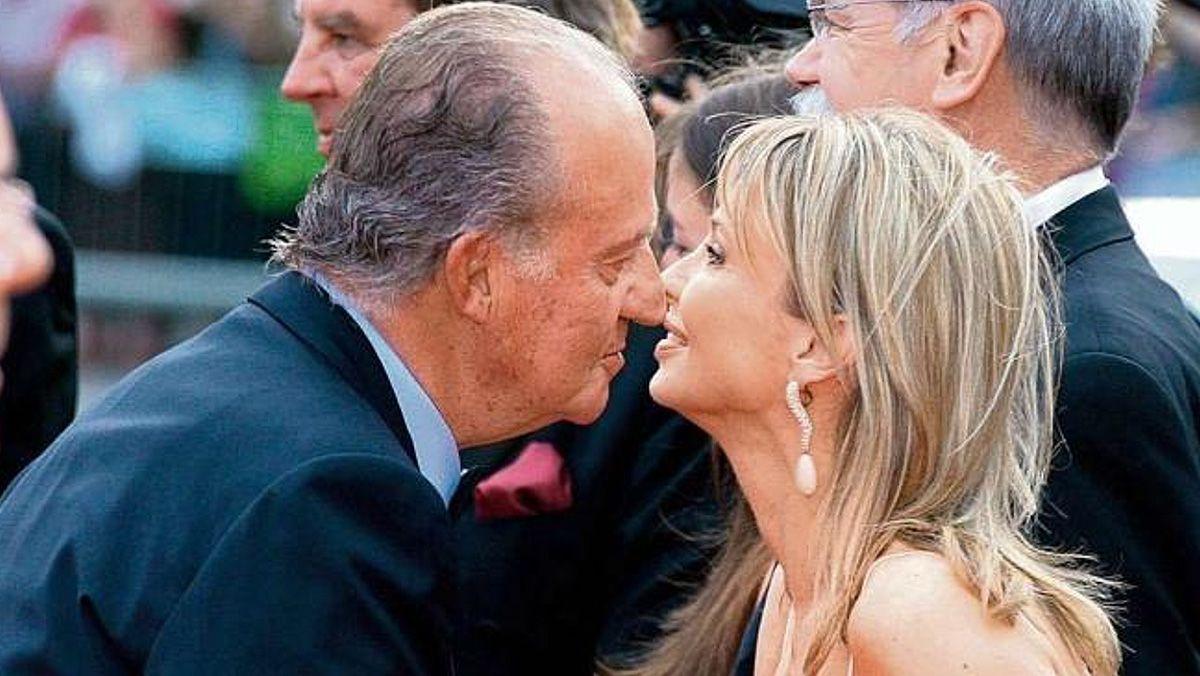 El Rey Juan Carlos, junto a Corinna Larsen.