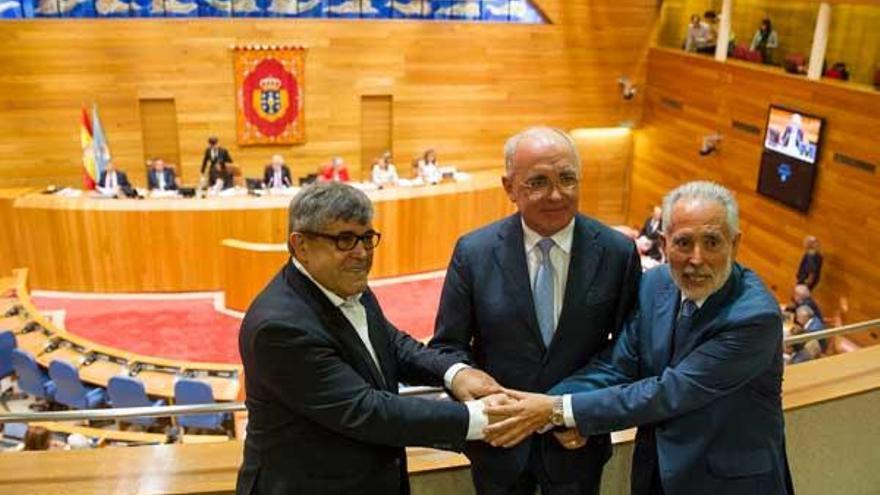 Modesto Pose, Fernando Carlos Rodríguez y Juan Jiménez Morán, hoy en el Parlamento gallego.