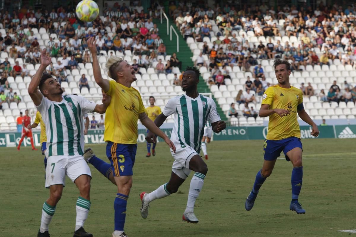 Las imágenes del Córdoba CF-Cádiz B